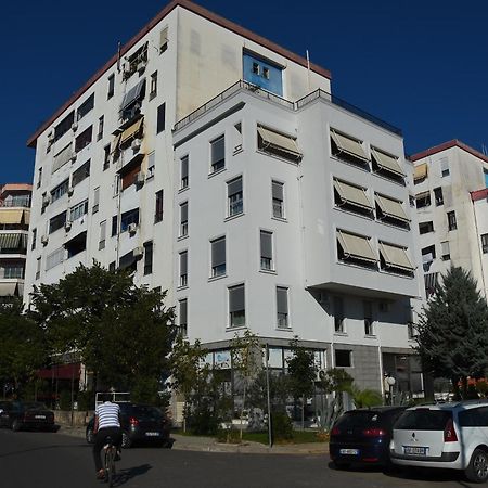 Click Apartments - Tirana Exterior foto