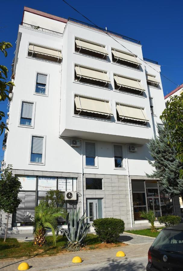 Click Apartments - Tirana Exterior foto