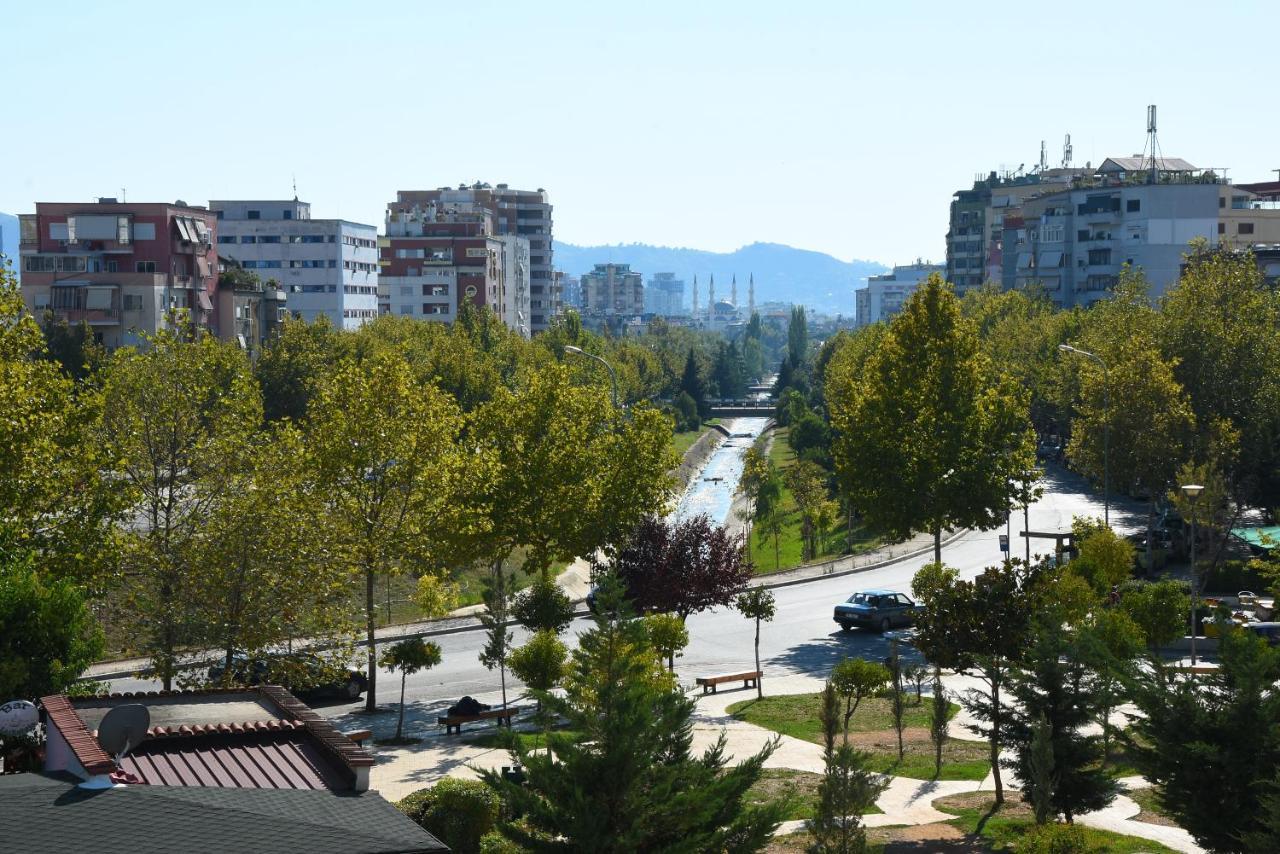 Click Apartments - Tirana Exterior foto